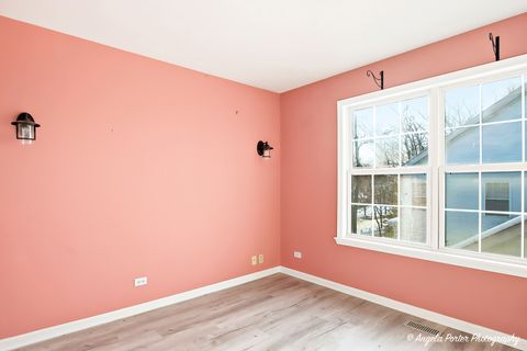 Tiny photo for 3300 Country Lane, Waukegan, IL 60087 (MLS # 12532551)