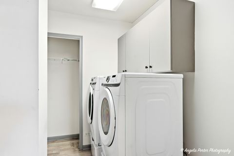 Tiny photo for 3300 Country Lane, Waukegan, IL 60087 (MLS # 12532551)