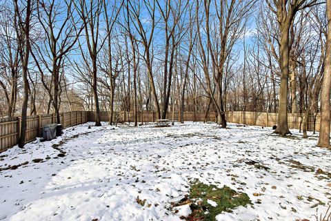 Tiny photo for 3300 Country Lane, Waukegan, IL 60087 (MLS # 12532551)