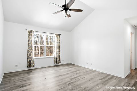 Tiny photo for 3300 Country Lane, Waukegan, IL 60087 (MLS # 12532551)