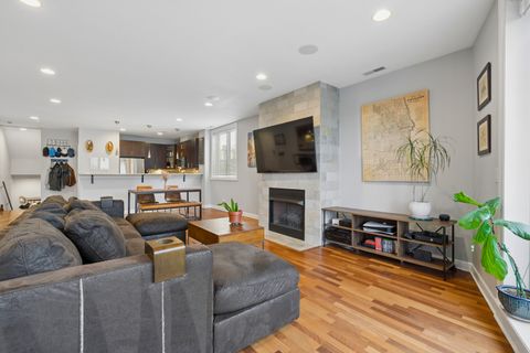 Tiny photo for 1633 N CLYBOURN Avenue #3, Chicago, IL 60614 (MLS # 12636410)