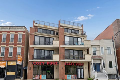 Photo of 1633 N CLYBOURN Avenue #3, Chicago, IL 60614 (MLS # 12636410)