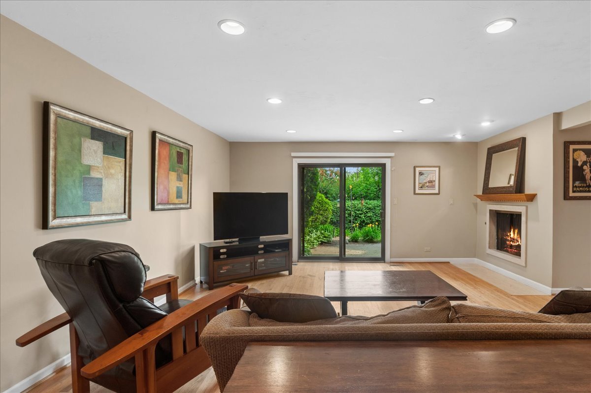 90 BOARDWALK Place
