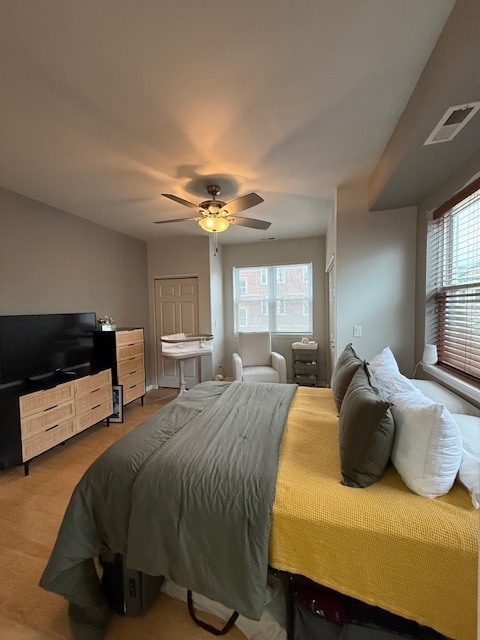 2720 W Cortland Street 201