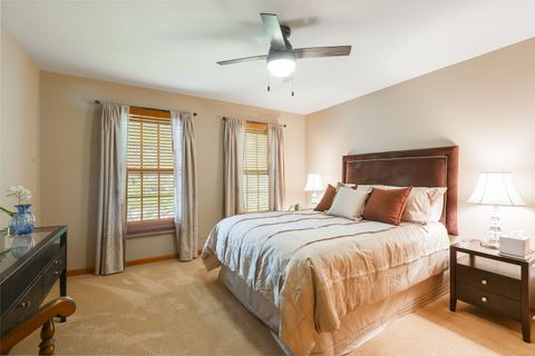 Tiny photo for 271 Saddle Back Road, Vernon Hills, IL 60061 (MLS # 12632449)