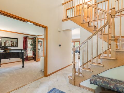 Tiny photo for 271 Saddle Back Road, Vernon Hills, IL 60061 (MLS # 12632449)