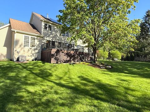 Tiny photo for 271 Saddle Back Road, Vernon Hills, IL 60061 (MLS # 12632449)