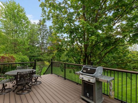 Tiny photo for 271 Saddle Back Road, Vernon Hills, IL 60061 (MLS # 12632449)
