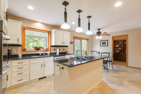 Tiny photo for 271 Saddle Back Road, Vernon Hills, IL 60061 (MLS # 12632449)