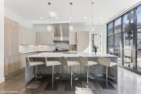 Tiny photo for 900 W Washington Boulevard #202, Chicago, IL 60607 (MLS # 12706853)