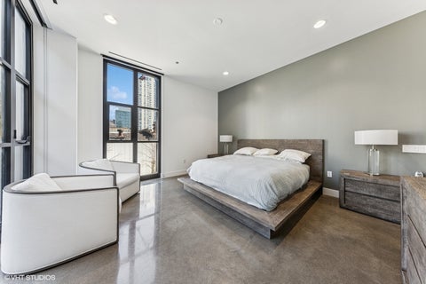 Tiny photo for 900 W Washington Boulevard #202, Chicago, IL 60607 (MLS # 12706853)