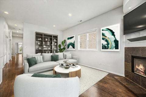 Tiny photo for 1335 N Mohawk Street #2N, Chicago, IL 60610 (MLS # 12721959)