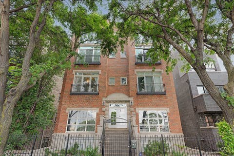 Photo of 1335 N Mohawk Street #2N, Chicago, IL 60610 (MLS # 12721959)