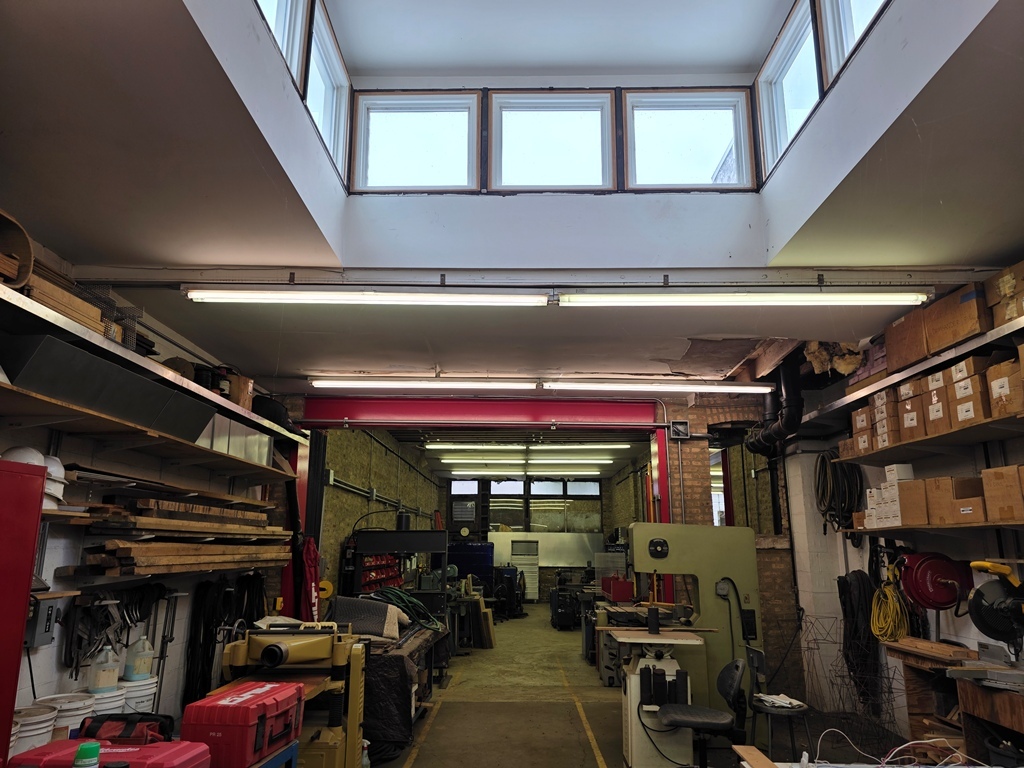 1908 N Milwaukee Avenue