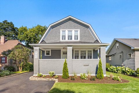 Tiny photo for 4633 Wolf Road, Western Springs, IL 60558 (MLS # 12707298)