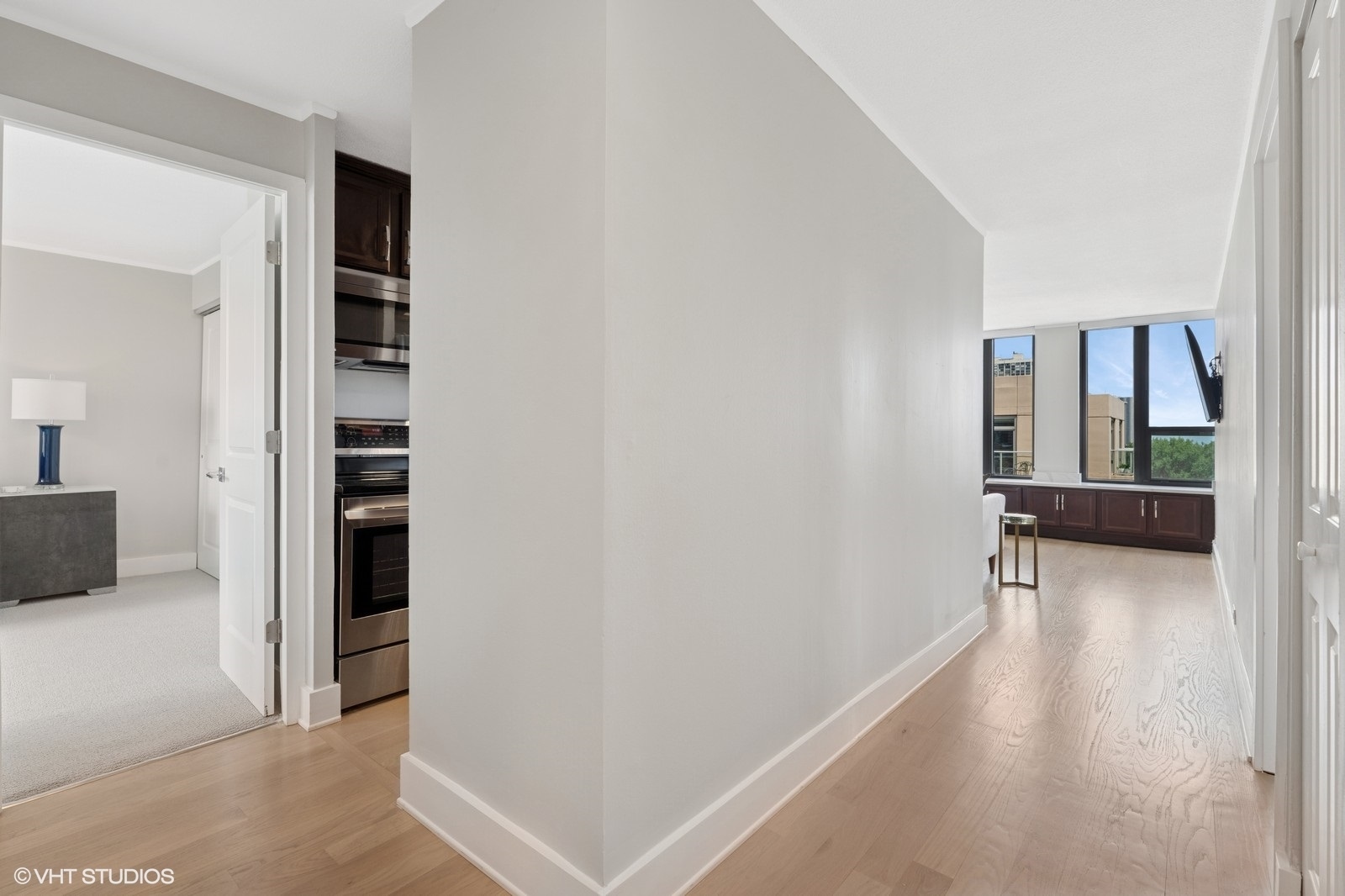 5100 N Marine Drive 11M
