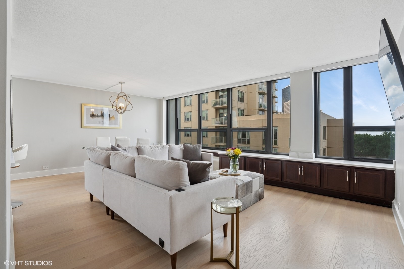 5100 N Marine Drive 11M
