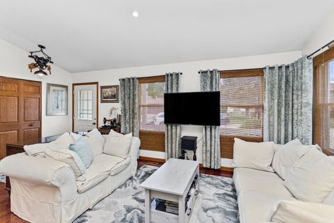 Tiny photo for 795 Springhill Court, Elgin, IL 60120 (MLS # 12714544)