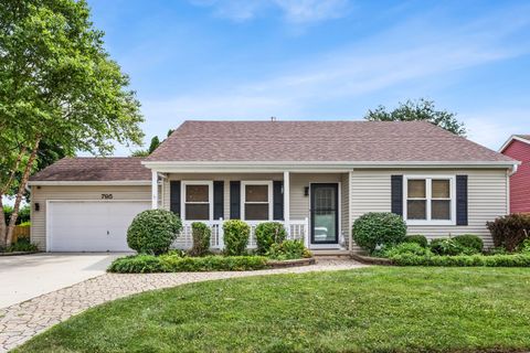 Photo of 795 Springhill Court, Elgin, IL 60120 (MLS # 12714544)