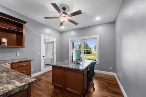 Tiny photo for 852 STONEBRIDGE Circle, Eldridge, IA 52748 (MLS # 12678997)