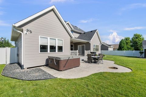 Tiny photo for 852 STONEBRIDGE Circle, Eldridge, IA 52748 (MLS # 12678997)