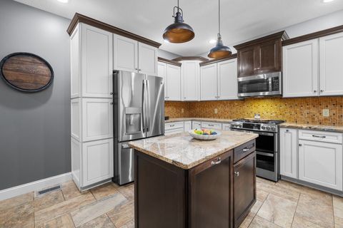 Tiny photo for 852 STONEBRIDGE Circle, Eldridge, IA 52748 (MLS # 12678997)