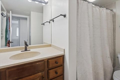 Tiny photo for 1000 S Lorraine Road #315, Wheaton, IL 60189 (MLS # 12503053)