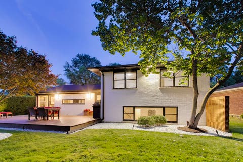 Tiny photo for 818 East Avenue, Park Ridge, IL 60068 (MLS # 12675044)