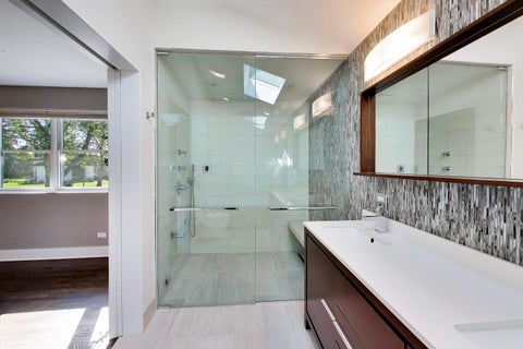 Tiny photo for 818 East Avenue, Park Ridge, IL 60068 (MLS # 12675044)