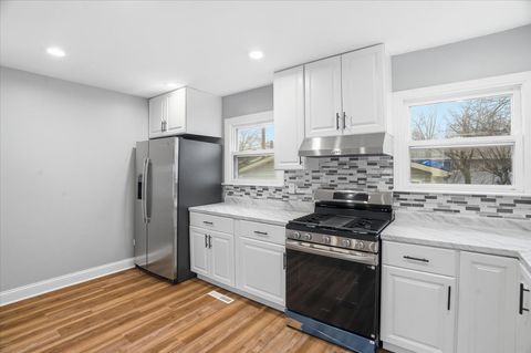 Tiny photo for 2320 W CHEYENNE Road, Waukegan, IL 60087 (MLS # 12609158)