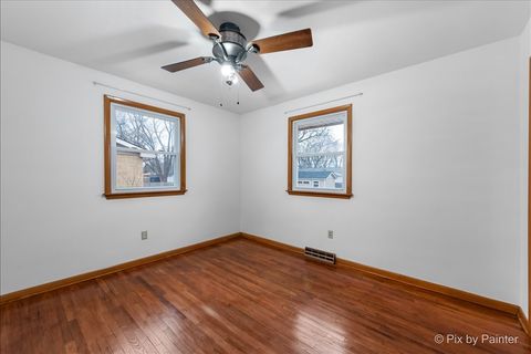 Tiny photo for 175 Calkins Drive, Sugar Grove, IL 60554 (MLS # 12536722)