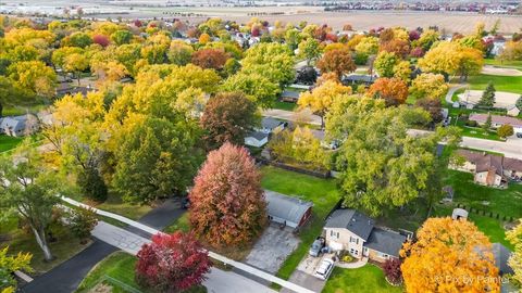 Tiny photo for 175 Calkins Drive, Sugar Grove, IL 60554 (MLS # 12536722)