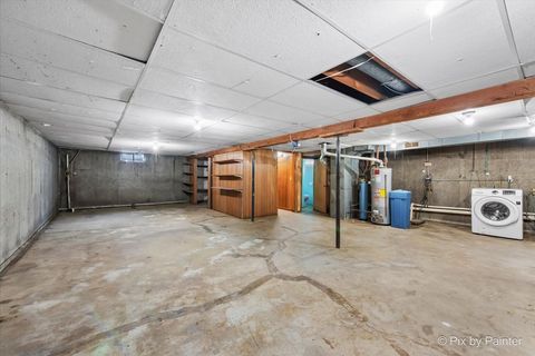 Tiny photo for 175 Calkins Drive, Sugar Grove, IL 60554 (MLS # 12536722)