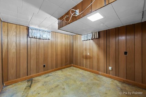 Tiny photo for 175 Calkins Drive, Sugar Grove, IL 60554 (MLS # 12536722)