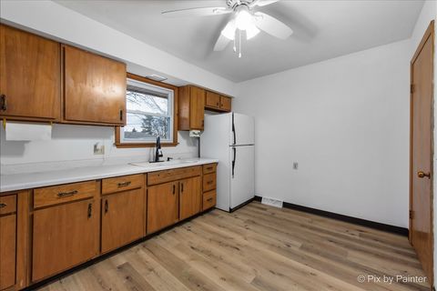 Tiny photo for 175 Calkins Drive, Sugar Grove, IL 60554 (MLS # 12536722)