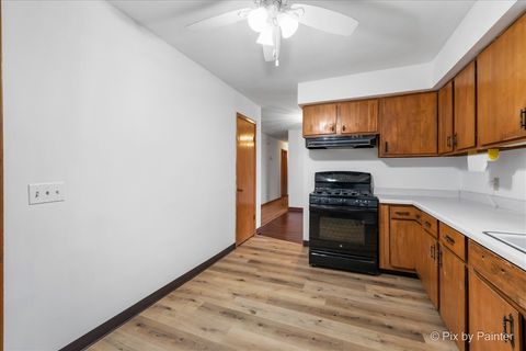 Tiny photo for 175 Calkins Drive, Sugar Grove, IL 60554 (MLS # 12536722)