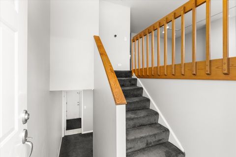 Tiny photo for 441 Park Ridge Lane #C, Aurora, IL 60504 (MLS # 12518626)