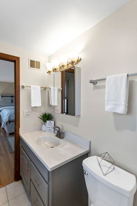 Tiny photo for 915 N Saratoga Drive, Palatine, IL 60074 (MLS # 12546707)