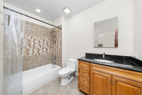 Tiny photo for 1235 S PRAIRIE Avenue #2101, Chicago, IL 60605 (MLS # 12432659)