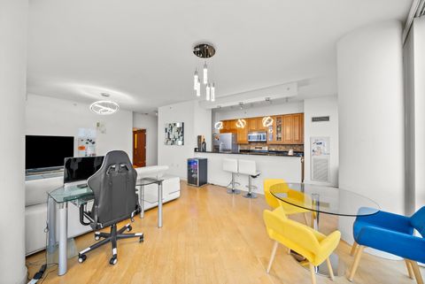 Tiny photo for 1235 S PRAIRIE Avenue #2101, Chicago, IL 60605 (MLS # 12432659)