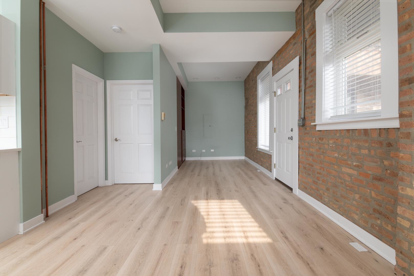 1303 W Flournoy Street 1R