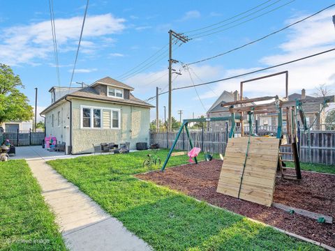Tiny photo for 7540 W 59th Street, Summit, IL 60501 (MLS # 12445955)