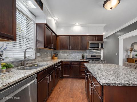 Tiny photo for 7540 W 59th Street, Summit, IL 60501 (MLS # 12445955)