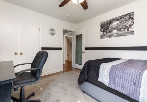 Tiny photo for 229 W Berkshire Avenue, Lombard, IL 60148 (MLS # 12394503)