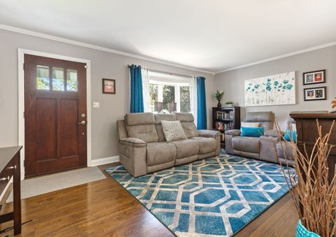 Tiny photo for 229 W Berkshire Avenue, Lombard, IL 60148 (MLS # 12394503)