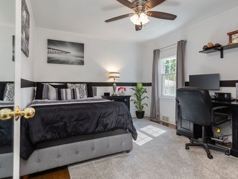 Tiny photo for 229 W Berkshire Avenue, Lombard, IL 60148 (MLS # 12394503)