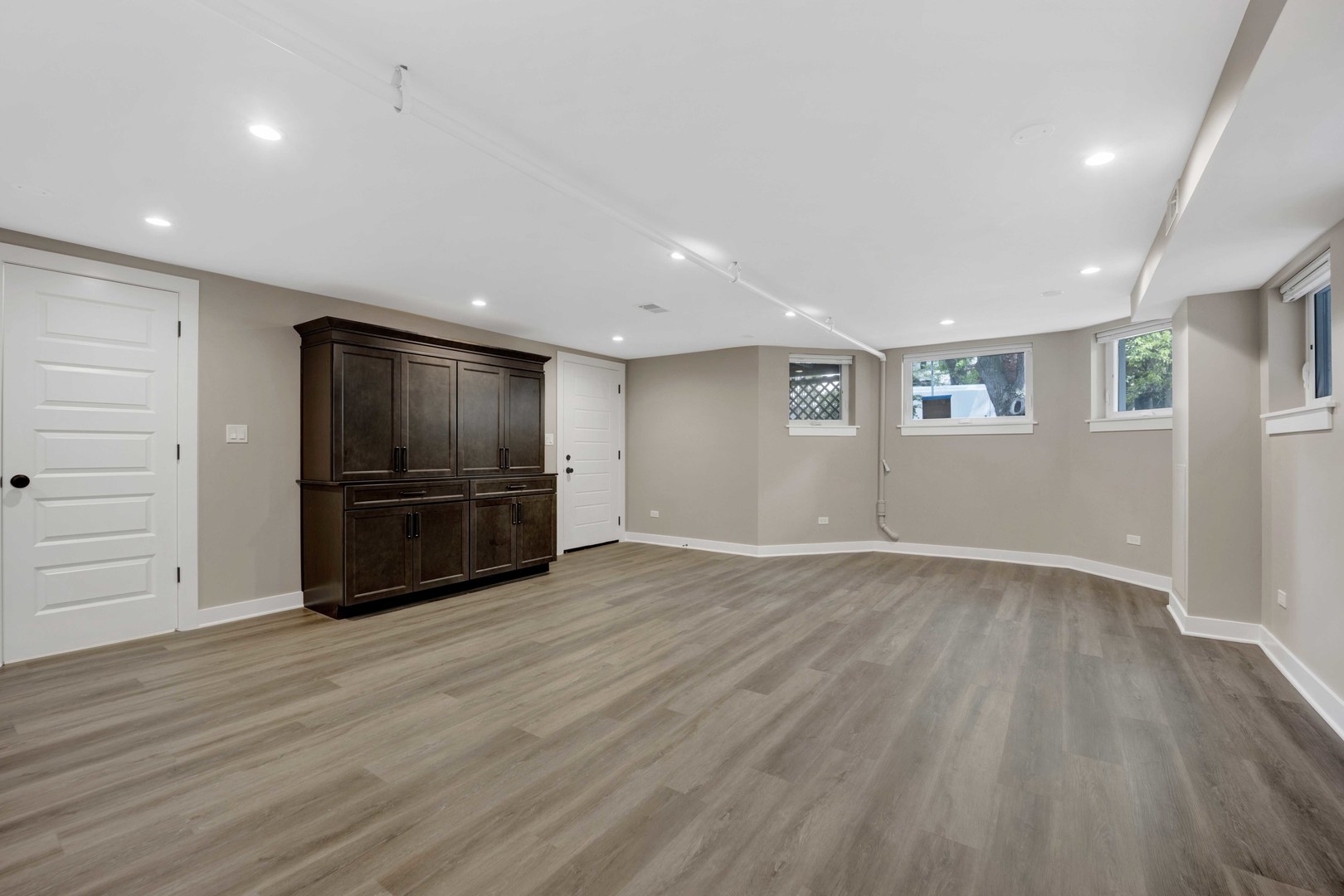 1241 W Newport Avenue G