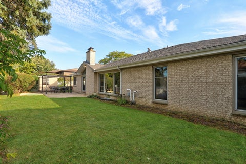 Tiny photo for 3050 Kayjay Drive, Northbrook, IL 60062 (MLS # 12762541)