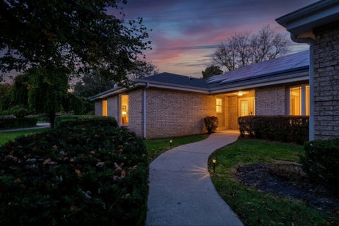 Tiny photo for 3050 Kayjay Drive, Northbrook, IL 60062 (MLS # 12762541)