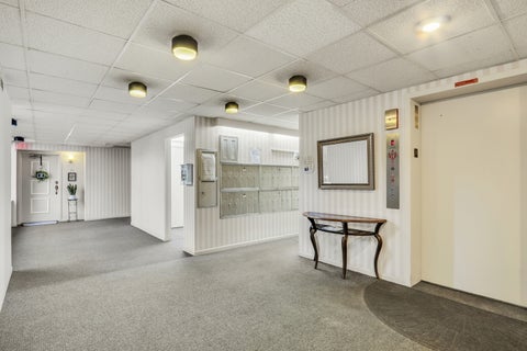 Tiny photo for 917 Vose Drive #405, Gurnee, IL 60031 (MLS # 12713588)